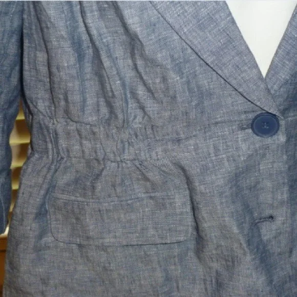 NWOT Blue linen blazer - Picture 2 of 2